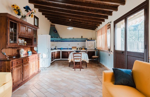 Borgetto Apartamento | Apartamento 'Casa Lucia Borgetto' con vistas al mar, Wi-Fi y aire acondicionado