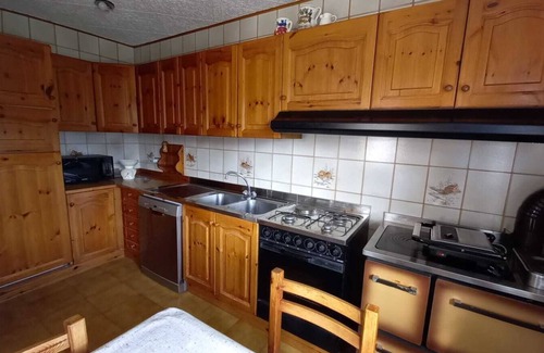 Folgaria Apartamento | Apartamento 'Casa Valle Folgaria' con vistas a la montaña, terraza compartida y jardín compartido
