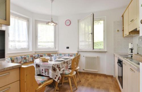 Fontanazzo Apartamento | Apartment Cecilia-5 by Interhome