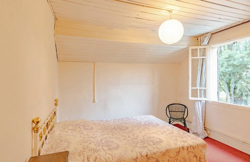 Saint-Pierre-d'Eyraud Apartamento | Apartment 'Charmant Appartement Dordogne' with Shared Garden and Wi-Fi