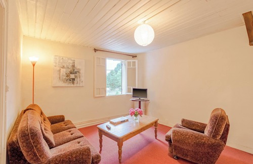 Saint-Pierre-d'Eyraud Apartamento | Apartment 'Charmant Appartement Dordogne' with Shared Garden and Wi-Fi