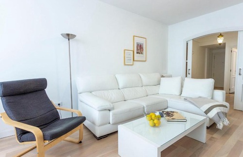 Prosperidad Apartamento | Apartment Chamartin-Ciudad Ramos Carrion by Interhome