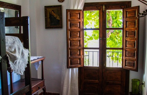 Pitres Apartamento | Apartment 'Chaparra Pitres Apart Fondales' with Mountain Views, Shared Pool and Wi-Fi