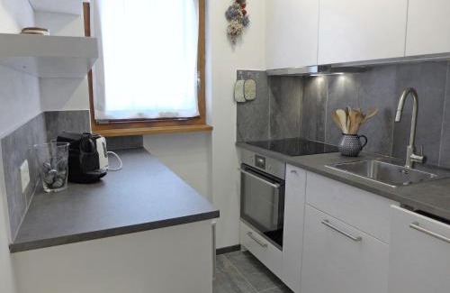 Sankt Moritz-Bad Apartamento | Apartment Chesa Arlas A1 by Interhome