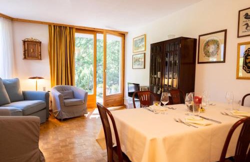 Surlej Apartamento | Apartment Chesa Cresta by Interhome