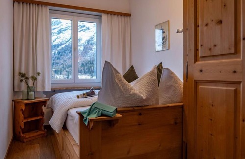 St. Moritz Apartamento | Apartment Chesa Sonnalpine B in St. Moritz - 3 persons, 1 bedrooms