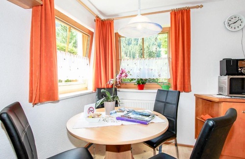 Mayrhofen Apartamento | Apartment Christian by Interhome