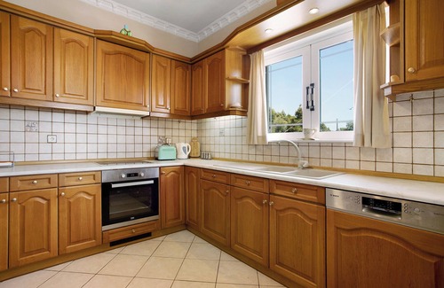 Agalas Apartamento | Apartamento 'Christine's House' con piscina privada, Wi-Fi y aire acondicionado