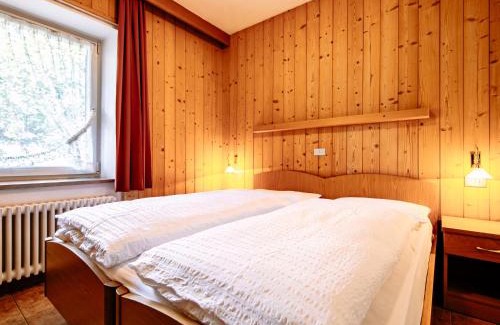 San Giovanni di Fassa Apartamento | Apartment Cincelli by Interhome
