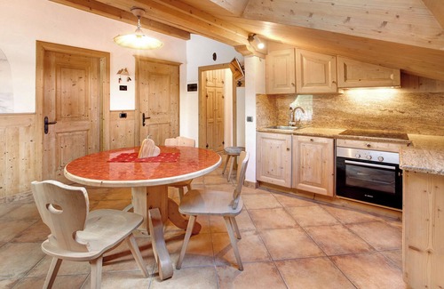 Livigno Apartamento | Apartamento Cirmolo Chalet Cambra con vistas a la montaña, Wi-Fi, terraza y jardín