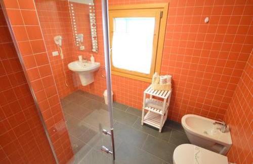 Raveo Apartamento | Apartment Cjase Fravins-4 by Interhome