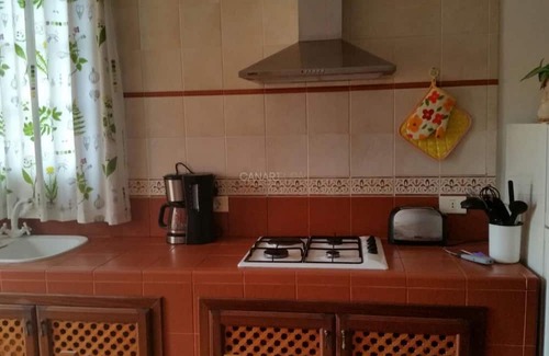 Alojera Apartamento | Apartamento Clary en Gomera con Vistas Únicas y Playa Cercana