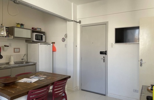 Centro Historico Apartamento | Apartamento cerca de todo, con transporte colectivo y supermercado al lado
