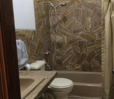 Barrio Urdesa Apartamento | Apartment Comfortable in Urdesa