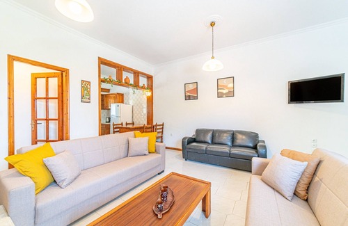 Lefkimmi Apartamento | Apartamento 'Corfu' con jardín compartido, Wi-Fi y aire acondicionado