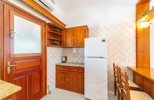 Lefkimmi Apartamento | Apartamento 'Corfu' con jardín compartido, Wi-Fi y aire acondicionado