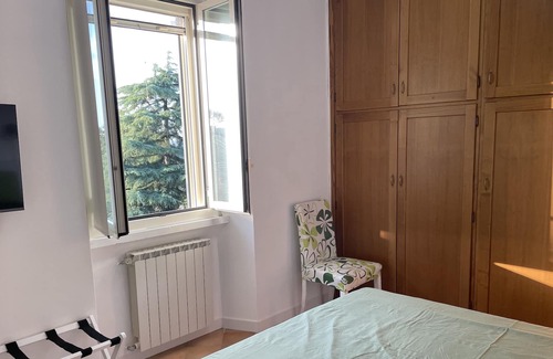 Zona LIV La Giustiniana Apartamento | Apartment "Cottages 995" with Shared Terrace & Wi-Fi