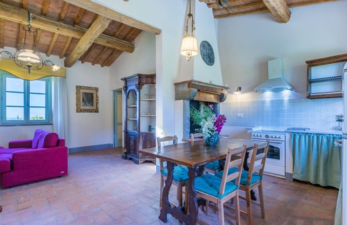 Castiglioncello Apartamento | Apartamento Cotto by Interhome