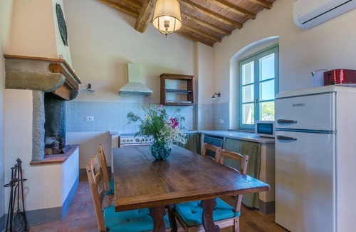 Castiglioncello Apartamento | Apartamento Cotto by Interhome