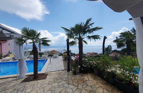 Opatija Casa | Apartment Croatia with private pool