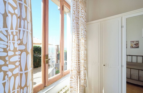 Piombino Apartamento | Apartamento 'Da Nonna Tina Vistamare' con vistas al mar y jardín privado