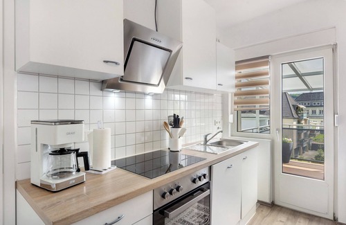 Arnsberg Apartamento | Apartamento 'Dachgeschoss' con balcón y Wi-Fi