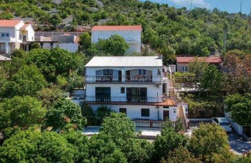 Vratarusa Apartamento | Apartment Dalibor-1 by Interhome
