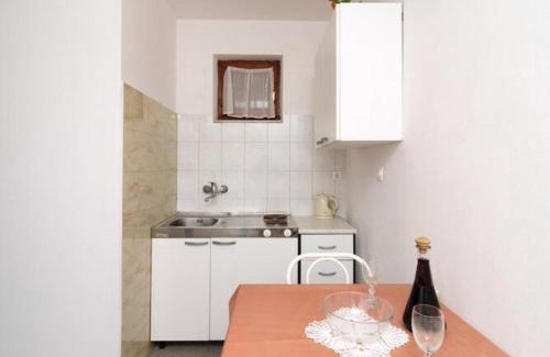 Zuljana Apartamento | Apartment Dalmatin uljana - Two-Bedroom Apartment 2
