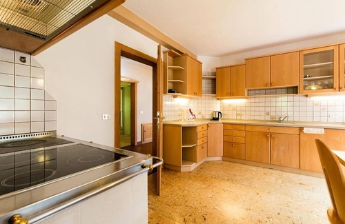 Racines Apartamento | Apartamento 'Daniel Dachgeschoss' con vistas a la montaña, balcón y Wi-Fi