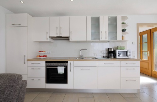 Ebersbach an der Fils Apartamento | Apartamento 'Kiesel' con terraza privada y Wi-Fi