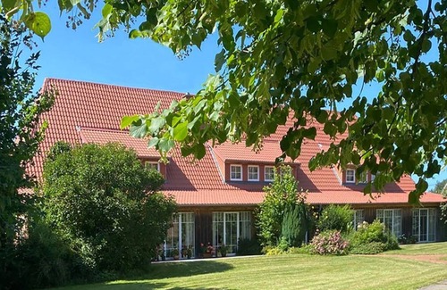 Kalkhorst Apartamento | Apartment Horst 4 ochre. - Horst 4 ocker.
