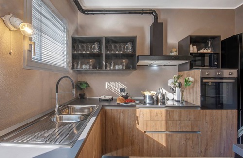 Lecco Apartamento | Apartamento 'Design Home' con balcón y Wi-Fi