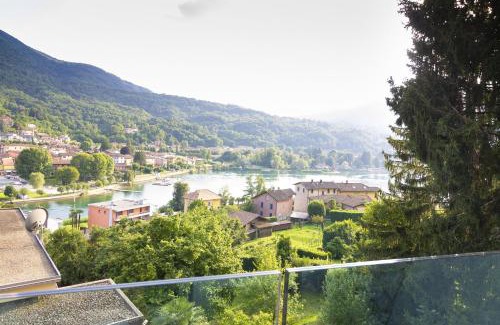 Caslano Apartamento | Apartment Design - Terrazzo, vista lago mozzafiato