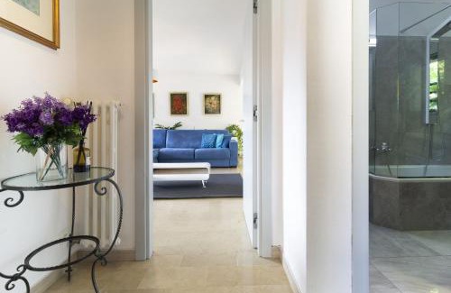 Caslano Apartamento | Apartment Design - Terrazzo, vista lago mozzafiato