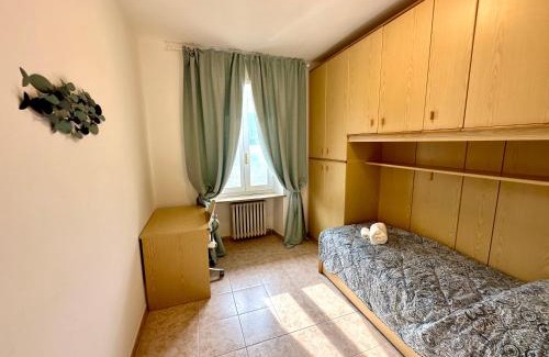 Magugnago Apartamento | Apartment Di Lago Family by GardaDoma