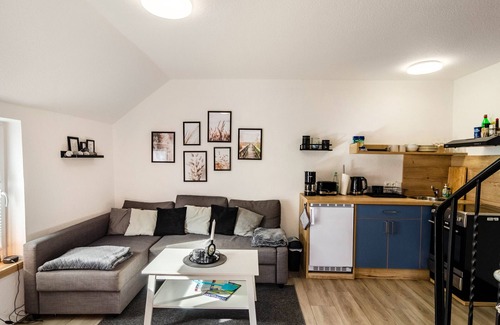 Detern Apartamento | Apartamento 'Ferienwohnung Didi' con terraza compartida, jardín compartido y Wi-Fi