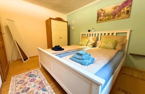 Gruenau im Almtal Apartamento | Apartment - direkt am Fluss, balkon, rustikal, idylisch