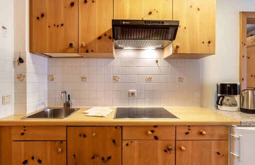 San Cassiano Apartamento | Apartamento "Dolomieu 26" con vistas a la montaña, balcón y bañera de hidromasaje