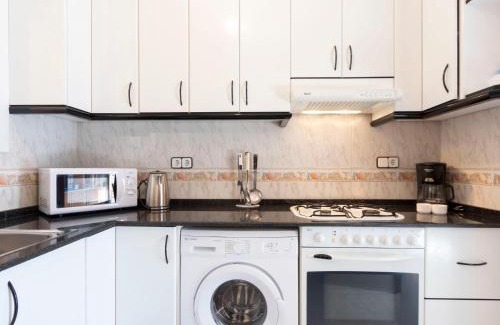 Torredembarra Apartamento | Apartment Domingo by Interhome