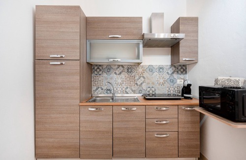 Mola di Bari Apartamento | Apartamento 'Don Gabriele' con Terraza Privada y Aire Acondicionado