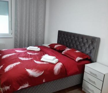Banja Luka Apartamento | Apartment Dora Deluxe