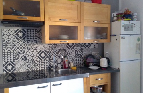 Villaggio degli Sposi Apartamento | Apartamento 'Dori 1' con terraza privada, jardín privado y cerca del centro de la ciudad