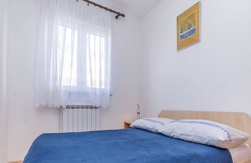 Raslina Apartamento | Apartment Eugen - Three Bedroom Apartment with Balcony