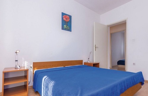 Raslina Apartamento | Apartment Eugen - Three Bedroom Apartment with Balcony