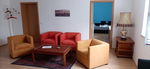 Grafenwohr Apartamento | Apartment E2 - Gut ausgestattete 3-Zimmerwohnung 64 qm, für 1-3 Personen 1 DZ 1EZ