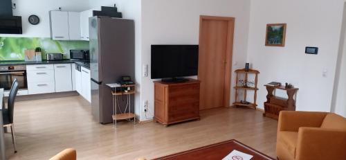 Grafenwohr Apartamento | Apartment E2 - Gut ausgestattete 3-Zimmerwohnung 64 qm, für 1-3 Personen 1 DZ 1EZ