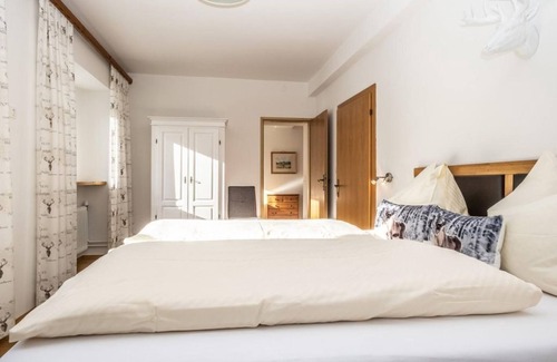 Woerth Cama Y Desayuno | Apartment Edelweiß with breakfast and Sommercard - Standlgut