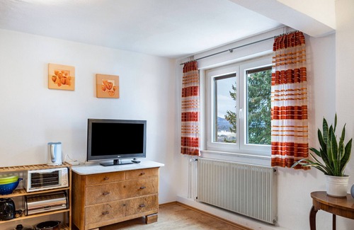 Gersfeld Apartamento | Vacation home 'Edith' con vistas a la montaña, jardín compartido y Wi-Fi