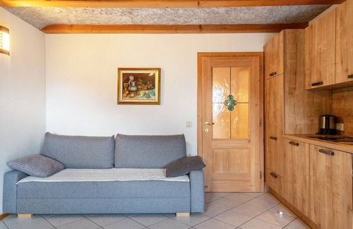 Sarentino Apartamento | Apartamento 'Eggerhof Im Sarntal' con vistas a la montaña y balcón