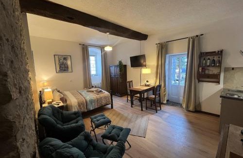 Blankenheim Apartamento | Apartment Eifelsteig im Posthalterhof, anno 1683, mit Sauna